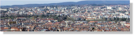 Besançon : centre ville et sa voie de verdure
