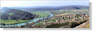 Besançon : Village au bord du Doubs en banlieu bisontine 