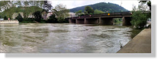 Besançon : le Doubs en crue